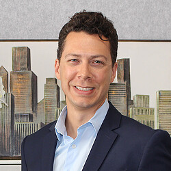 Steve Woods headshot