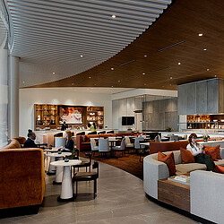 Signia by Hilton Atlanta restaurant and bar